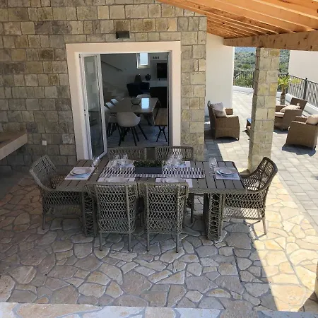 Maeva Villa *