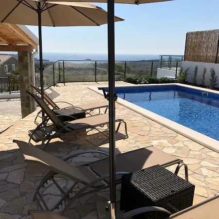 Villa Maeva *
